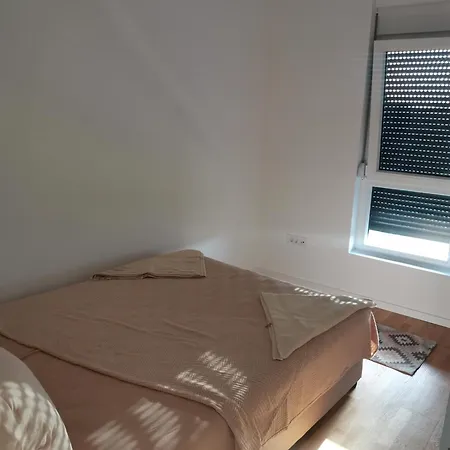 아파트 Park Pecina