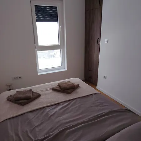 Park Pecina * Βάλιεβο