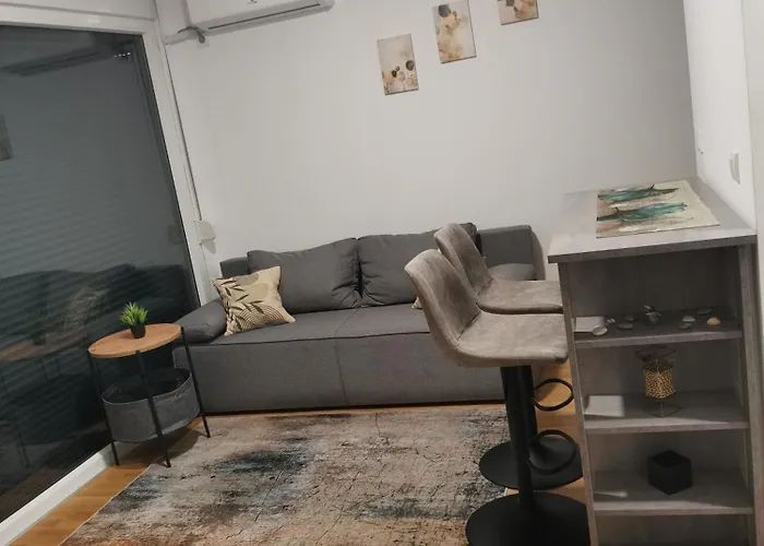 Park Pecina * Βάλιεβο