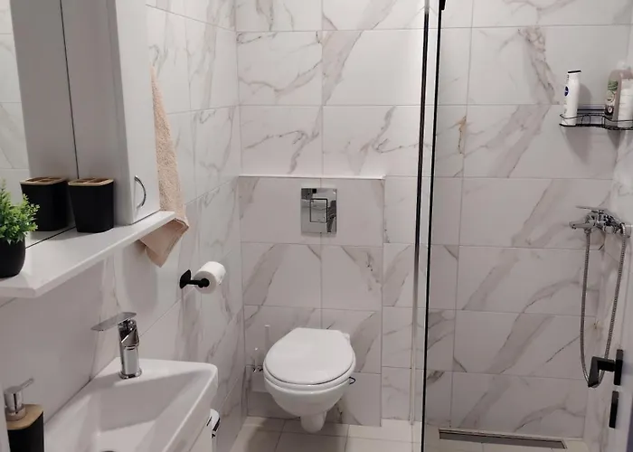 Park Pecina * Βάλιεβο